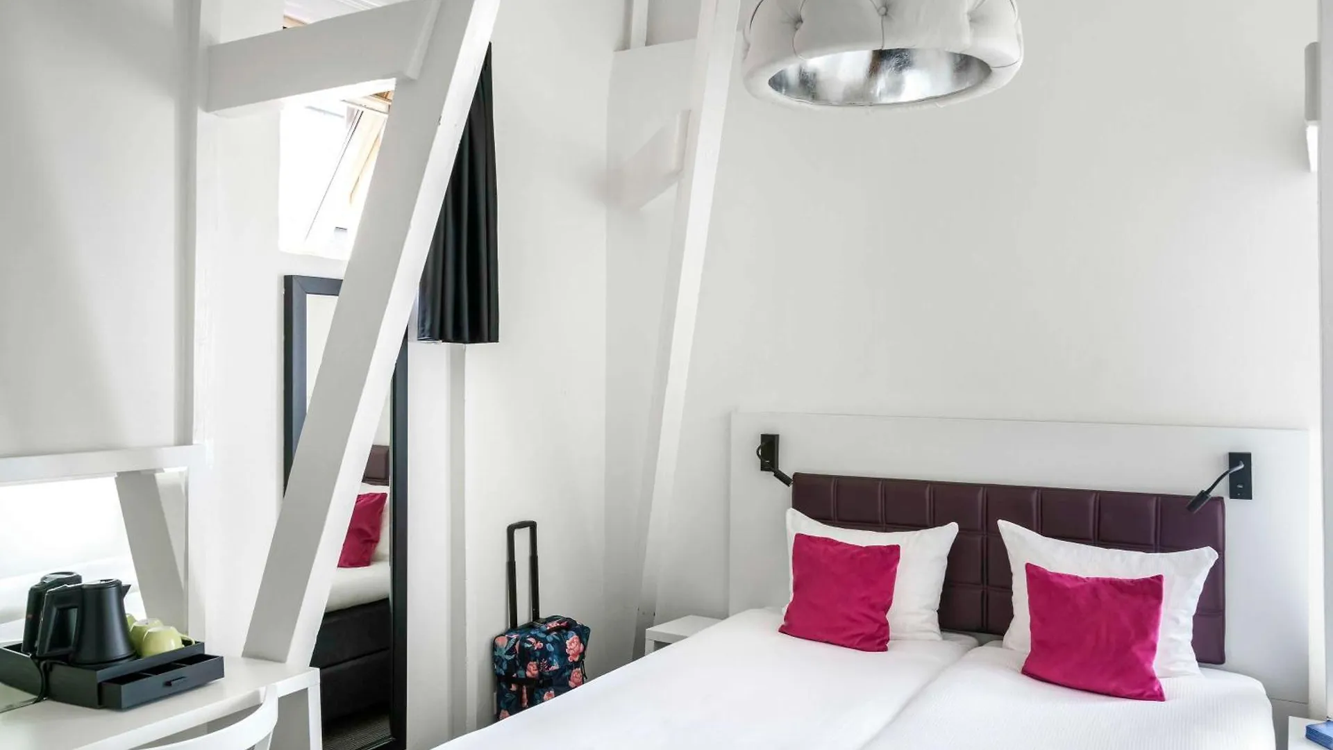 Hotel Ibis Styles Amsterdam Amstel